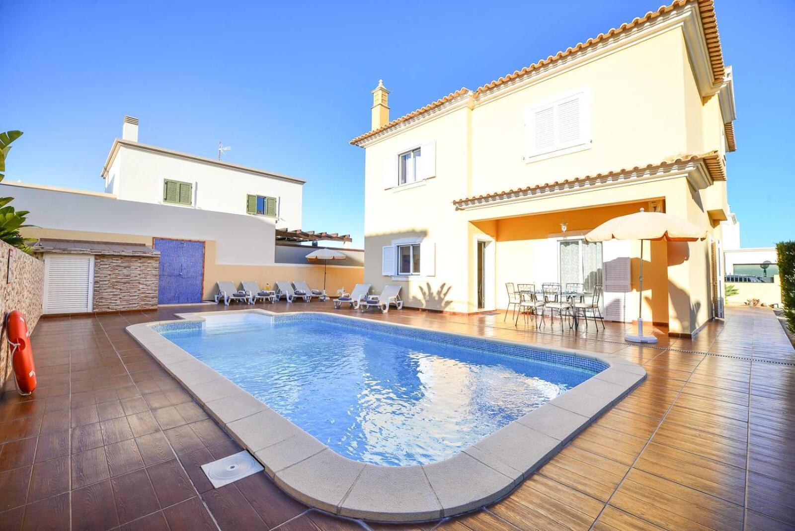Vila com piscina a 5 minutos da Praia Alcantarilha Exterior foto